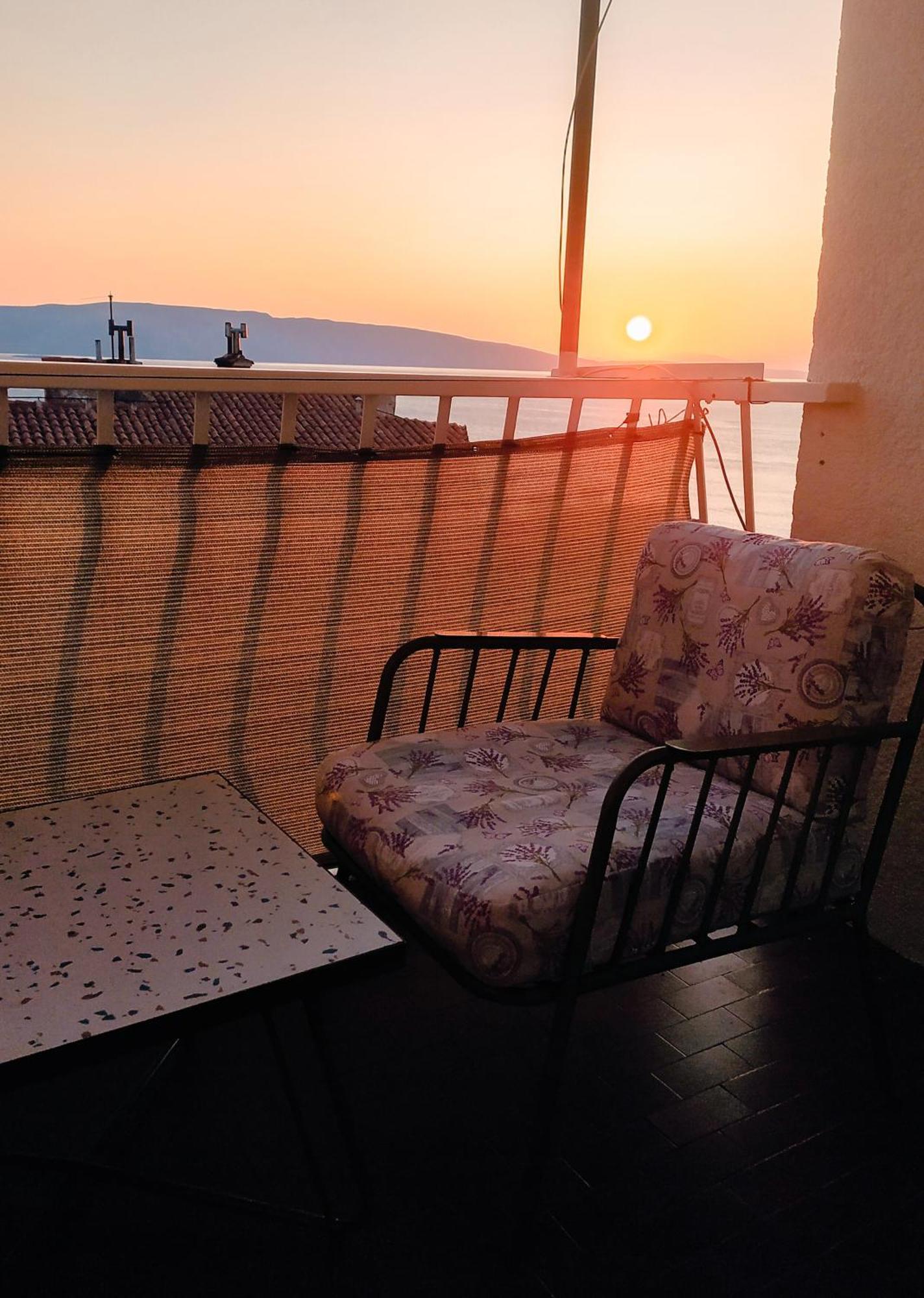 Novouredeni Stan S Balkonom I Pogledom Na More Senj  Εξωτερικό φωτογραφία