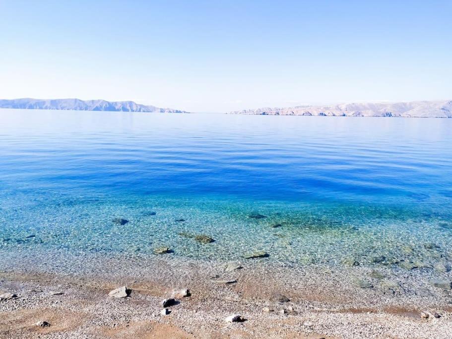 Novouredeni Stan S Balkonom I Pogledom Na More Senj  Εξωτερικό φωτογραφία